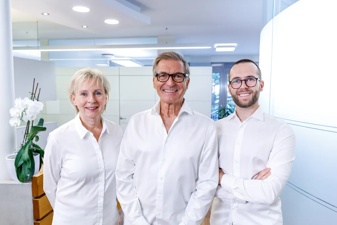 Dr. Sabine Rix, Dr. Hartmut Sillmanns und ZA Erik Sillmanns – Zahnarztpraxis Sillmanns, Rix & Kollegen in Bühl